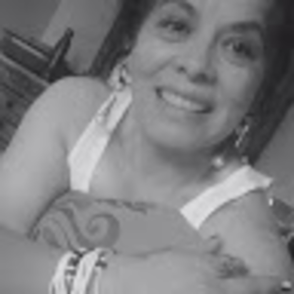 Meet your Posher, Paola